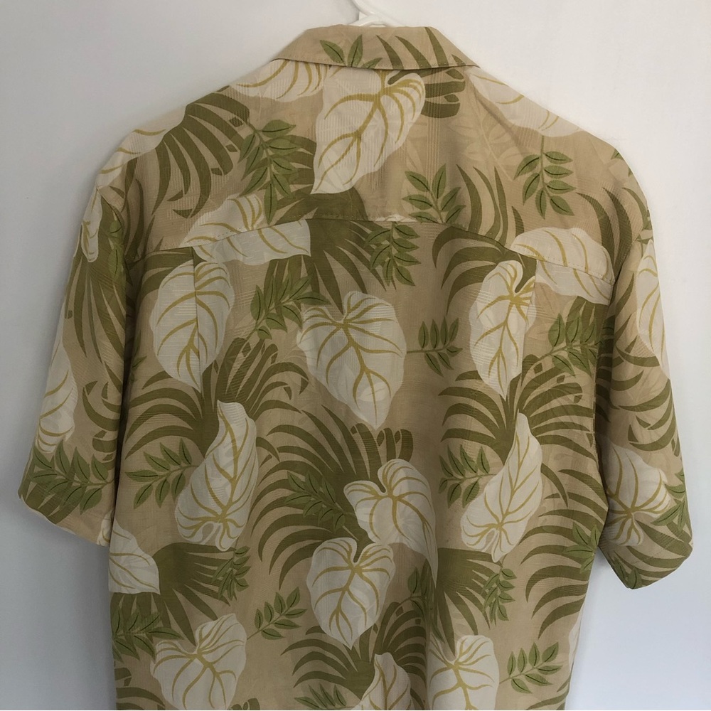 TOMMY BAHAMA 100% Silk Men’s Tropical Print Short Sleeve Casual Shirt Size S - Picture 5 of 9